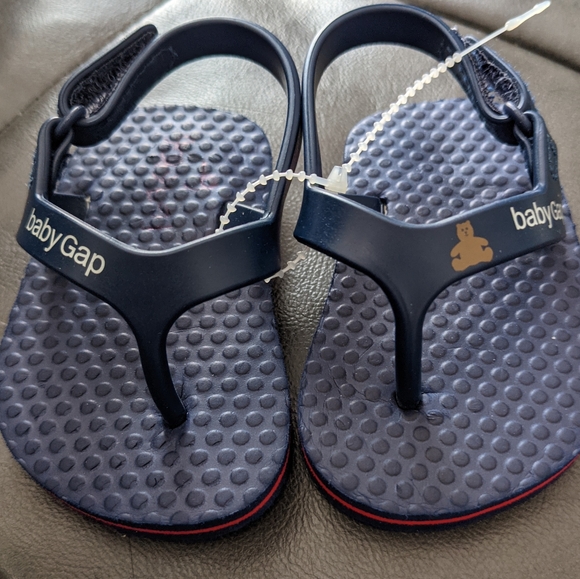 **3/$25**Baby Gap navy blue flip flops - Picture 2 of 4